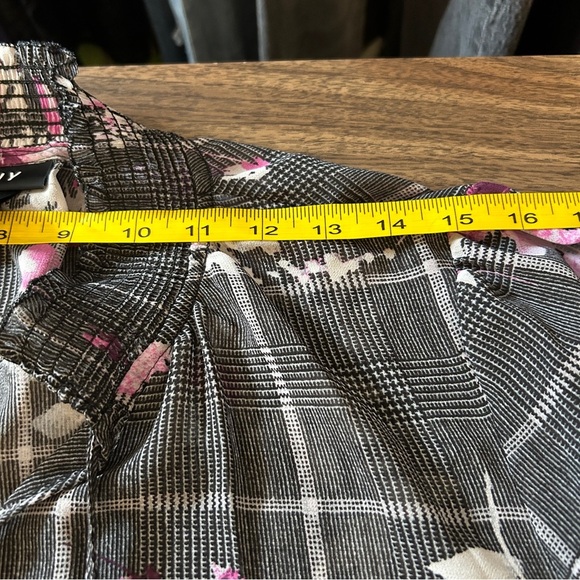 DKNY Black and Pink Floral Plaid Blouse - Picture 7 of 10